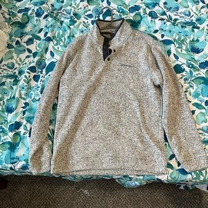 Like new, grey Eddie Bauer 1/4 zip sweatshirt. Only worn a couple times.